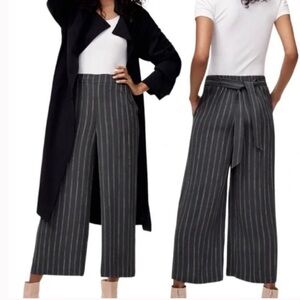 Wilfred Aritzia Pants XS Grey/White Striped Cropped High Rise Wide Leg Waist Tie
